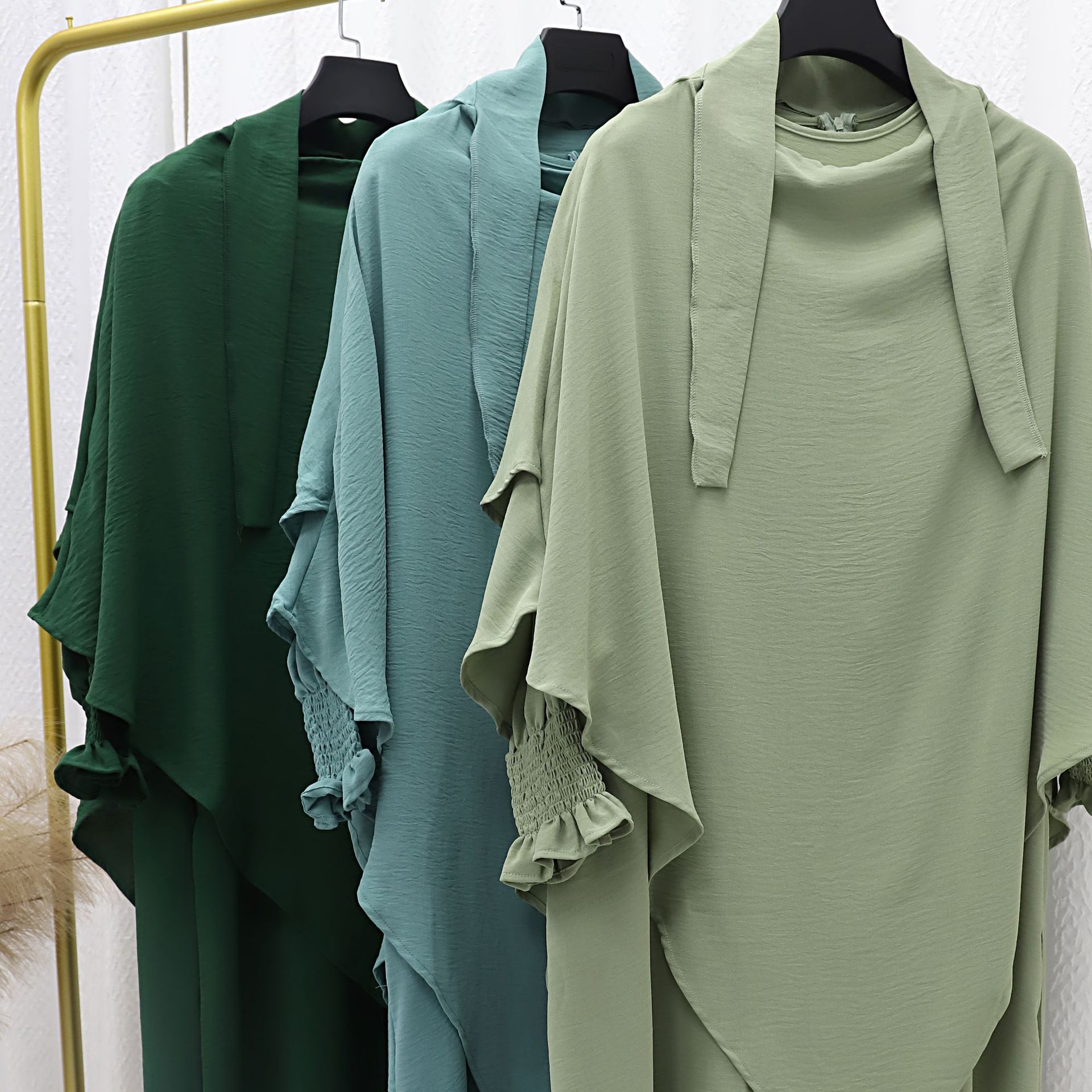 Ensemble de Prière Femme 2 Pièces – Abaya Longue & Khimar Intégré, Coupe Ample Modeste