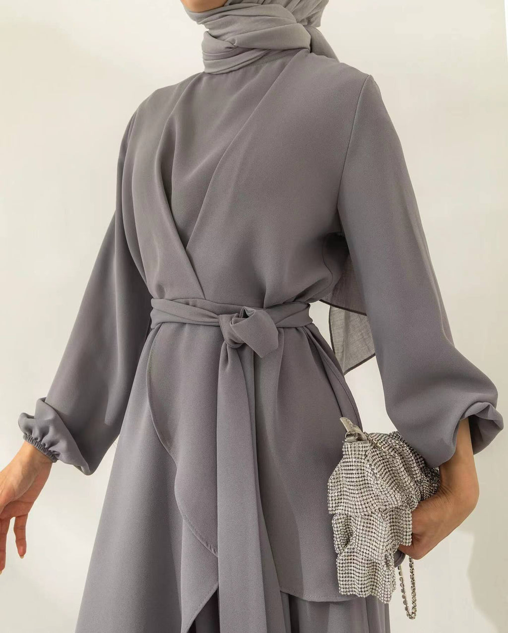 Ensemble Modeste–Élégant à Ceinture Nouée & Pantalon Large Fluide