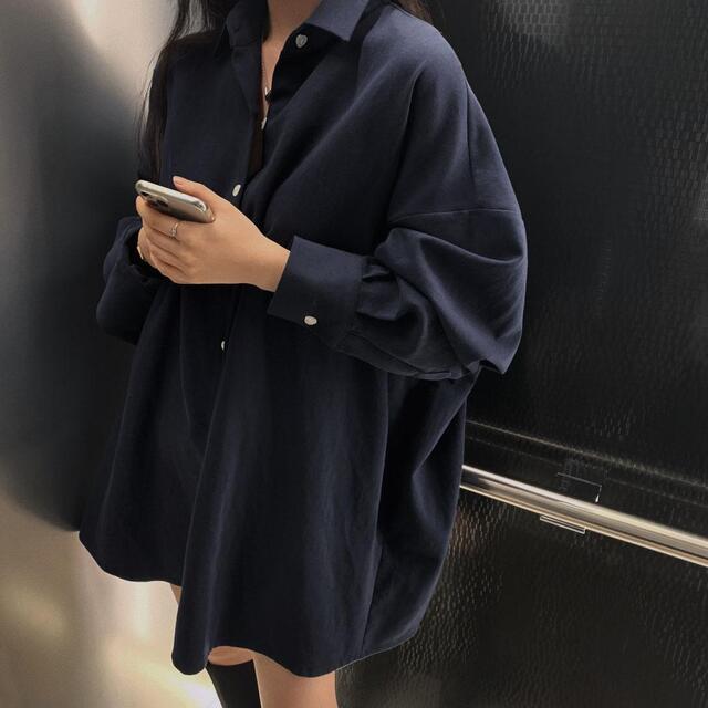 Chemise Oversize à Manches Longues – Coupe Ample & Minimaliste