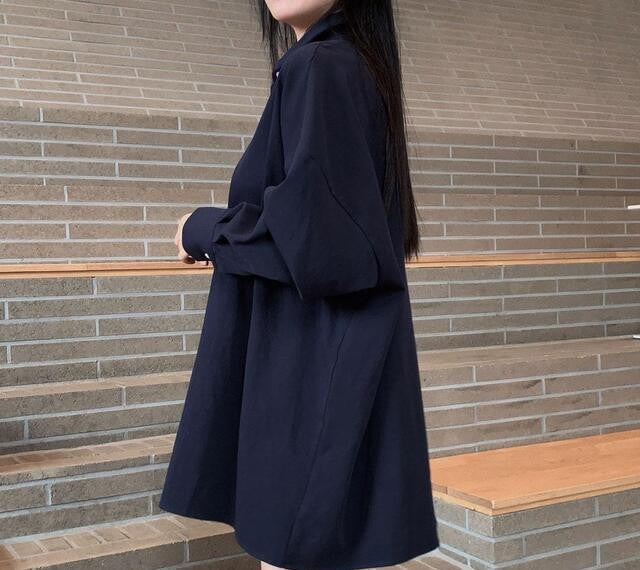 Chemise Oversize à Manches Longues – Coupe Ample & Minimaliste