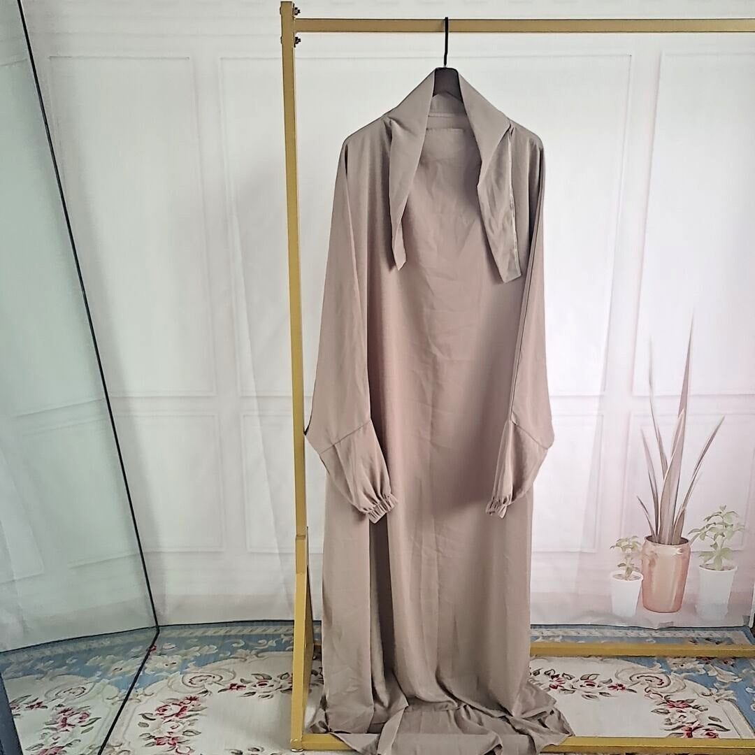 Jilbab de Prière Long Une Pièce – Coupe Ample, Manches Élastiques, Tissu Fluide